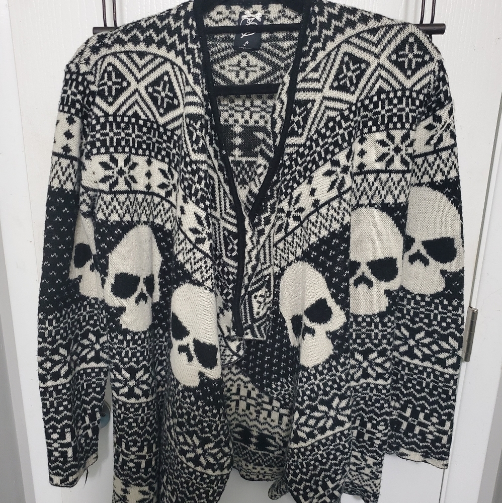 Open Skull Cardigan Small